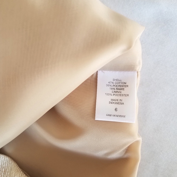 New York & Company Textured Pencil Skirt - Picture 4 of 8